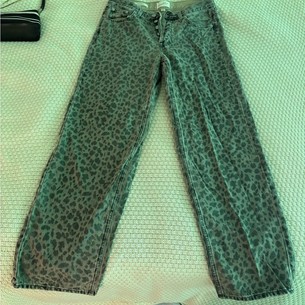 Universal Thread cheetah print Wide Leg Jeans